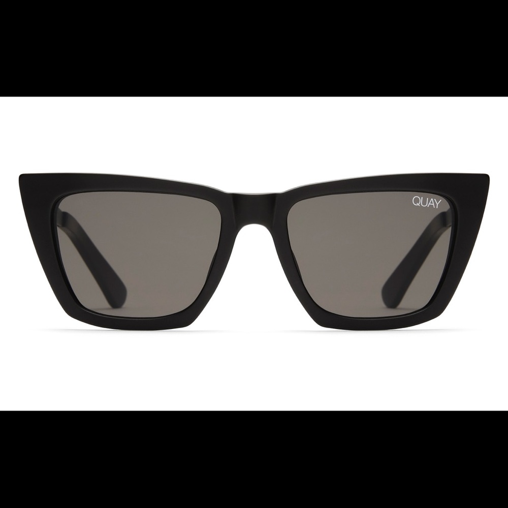 Brand new Quay Australia Glasses 🖤